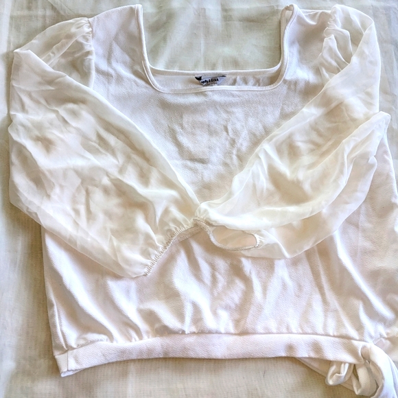 Molly & Erica Women's Blouse - Picture 5 of 9